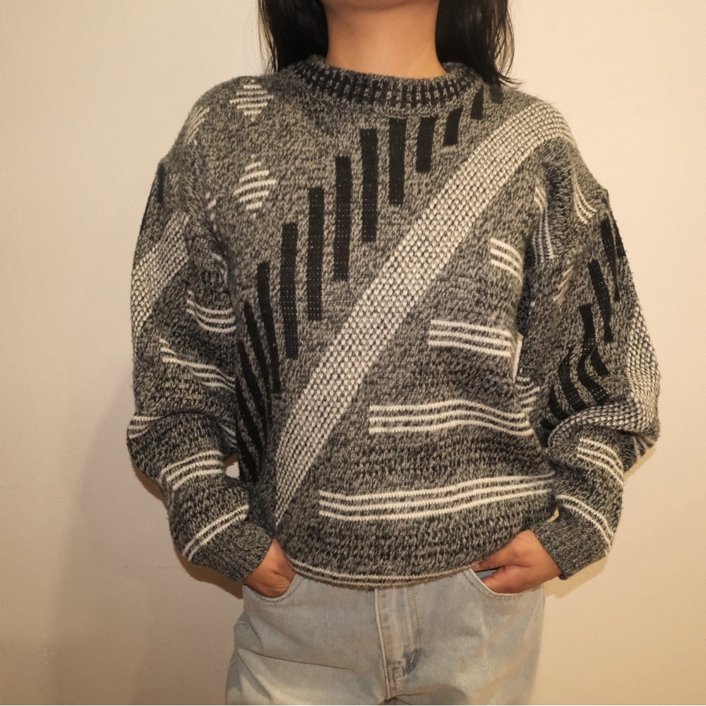 Le Tigre Black and Gray Crew Neck Sweater with Geometric Pattern